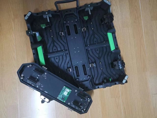 P3.9 Pixel Pitch การเช่าจอภาพยนตร์กลางแจ้ง IP65 สำหรับงานบนเวที
