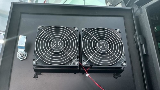 หน้าจอแสดงผลโฆษณากลางแจ้ง LED ผนังวิดีโอกันน้ำแบบกำหนดเอง